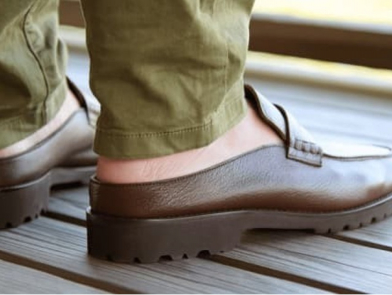 -prevents-stuffiness-and-reduces-odors-tatami-loafer-slippers-handmade-by-shoemakers-in-yamatokoriyama-city-1642064155-1.jpeg