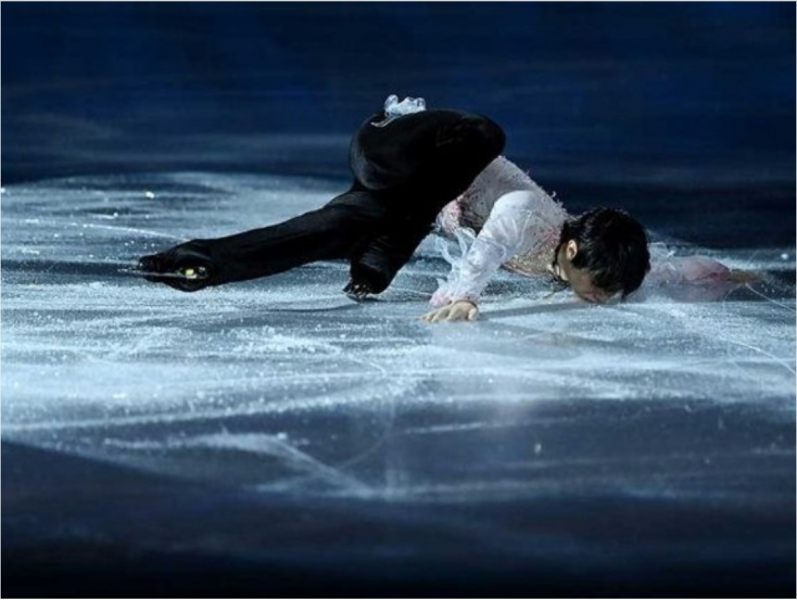 resonates-of-yuzuru-hanyu-with-the-artistic-scene-created-during-the-exhibition-1645693845-1.jpeg