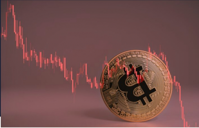 crypto-crash-bitcoin-extends-losses-1652409608-1.jpeg