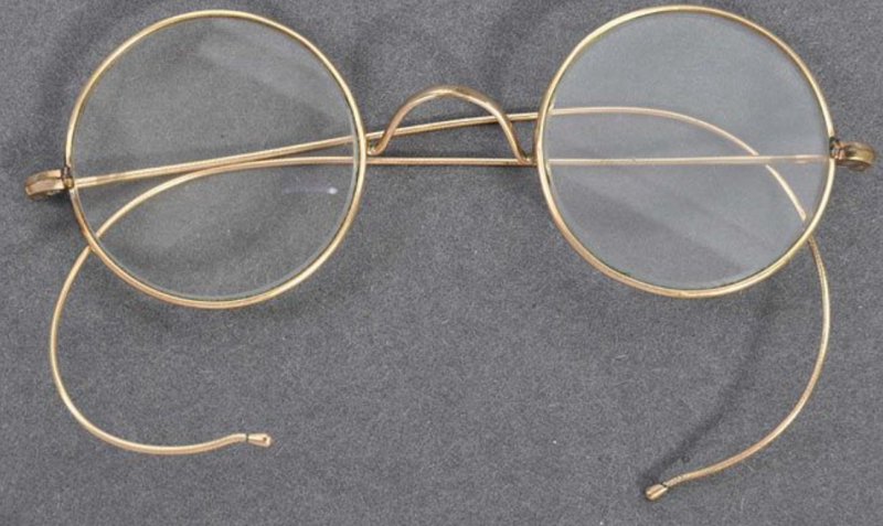 eyeglasses-are-worn-by-mahatma-gandhi-sold-for-260000-pounds-about-36-million-yen-1653269629-1.jpeg