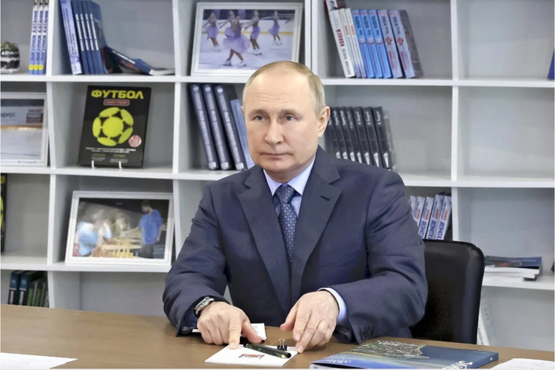 mr-putin-who-does-not-show-macho--1653614686-1.jpeg