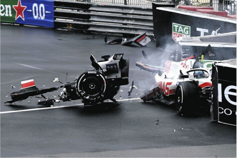 f1-monaco-gp-red-bulls-perez-was-cut-off-in-64-laps-and-yuki-tsunoda-was-in-17th-place-1653874446-1.jpeg