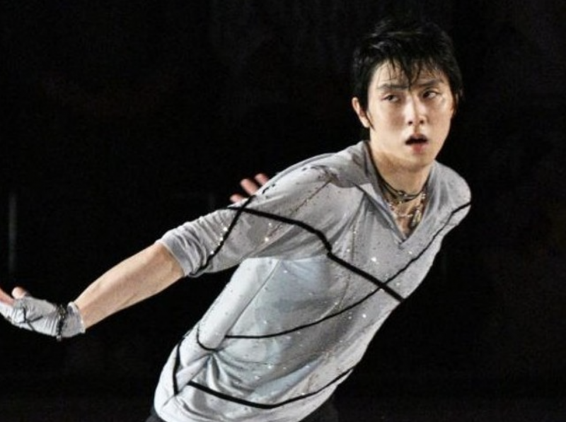 yuzuru-hanyus-passionate-ice-show-delighted-with-his-first-performance-in-96-days-since-the-beijing-winter-olympics-1655257882-1.png