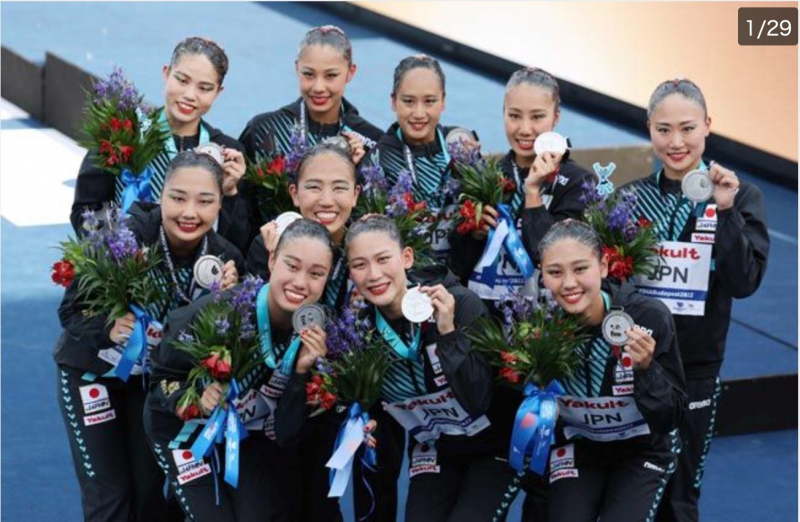the-japanese-team-that-won-the-silver-medal-in-the-world-swimming--artistic-swimming-team--free-combination-1655865076-1.jpeg