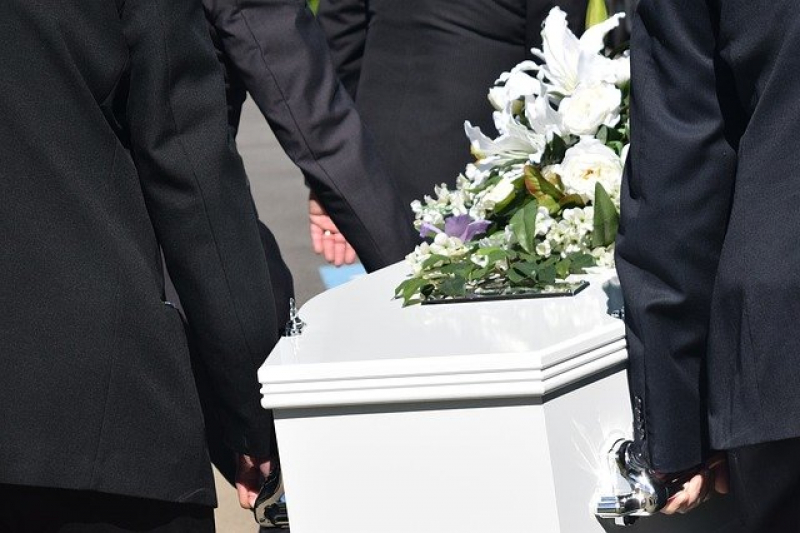 when-attending-a-japanese-funeral-1621481836-1.jpg