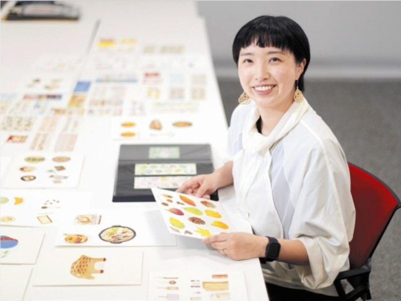 stamp-designer-ayumi-yoshikawa-a-selection-connected-to-a-3-cm-canvas-1657510730-1.jpeg