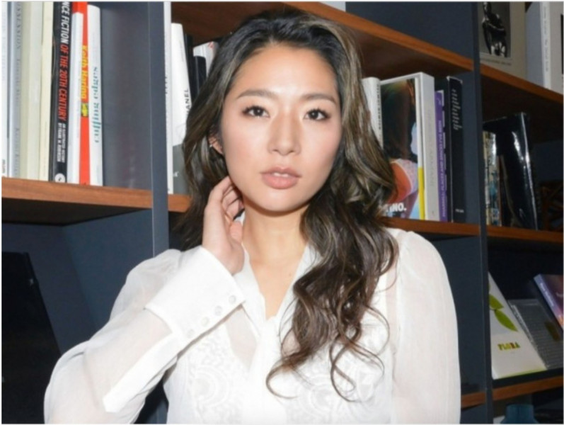 first-bachelorette-moeko-fukuda-announces-her-pregnancy-1660010453-1.jpeg