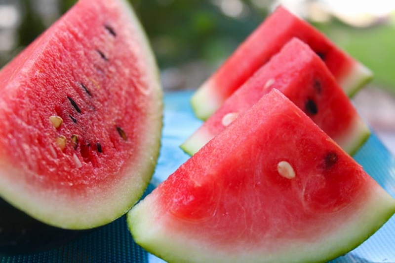 why-japanese-watermelons-are-so-delicious-1623306902-1.jpg