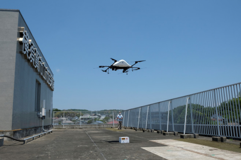 get-your-beef-bowl-delivered-by-drone-a-delivery-hall-experiment-1623654029-1.jpg