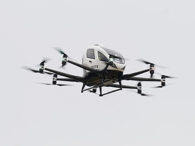 flying-car-manned-flight-successful-first-outdoor-in-japan-oita-1676852939.jpg