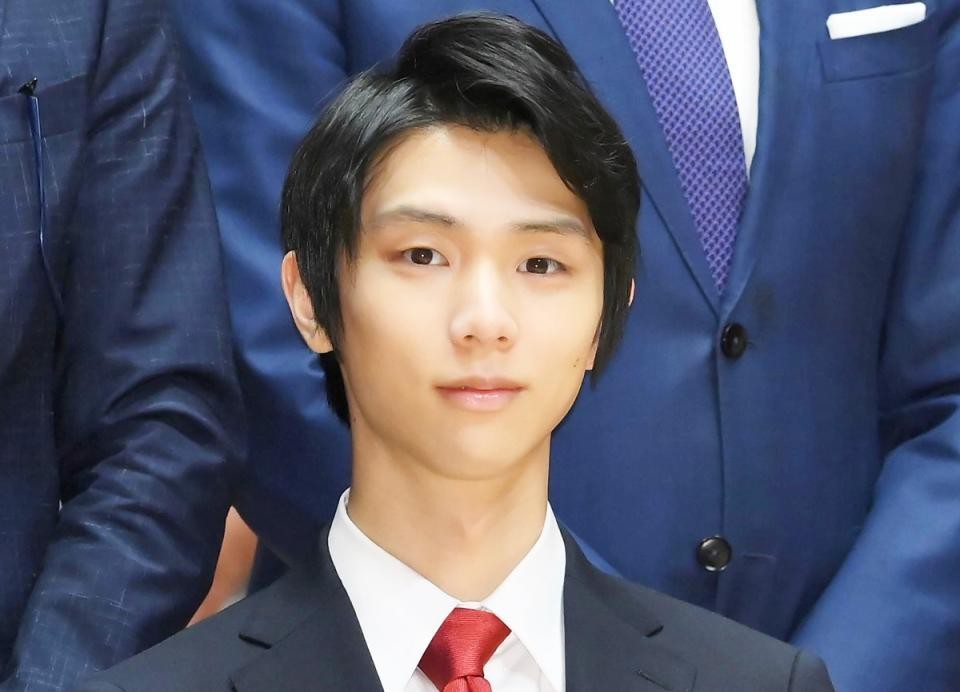 yuzuru-hanyu-will-appear-in-the-ice-show-stars-on-ice-shoma-uno-sakamoto-mihara-rikuryumo-1676947429.jpg