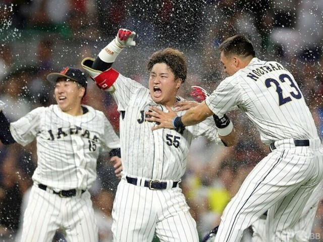 samurai-japan-advances-to-the-wbc-final-dramatic-goodbye-win-with-one-hit-by-murakami-1679450391.jpg