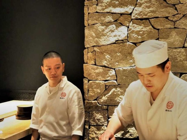 recent-trend-in-tokyo-short-term-training-school-for-sushi-chefs-global-needs-earning-jobs-that-are-absolutely-advantageous-for-japanese-people-1681085771.jpg