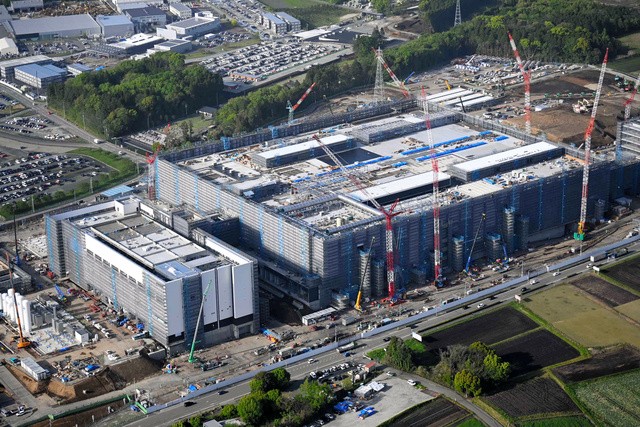 prime-minister-kishida-to-meet-with-executives-of-overseas-semiconductor-manufacturers-calling-for-investment-in-japan-1684461092.jpg