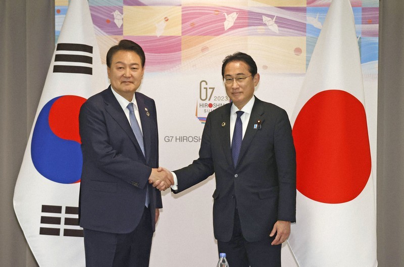 prime-minister-kishida-holds-talks-with-south-korean-president-yoon-emphasizes-that-japan-south-korea-relations-are-progressing-1684907528.jpg