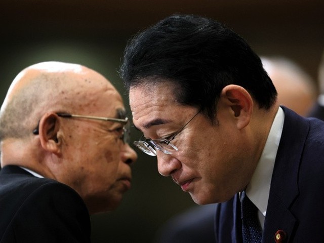 prime-minister-kishida-there-is-a-harsh-reality-to-the-a-bomb-survivors-who-called-for-the-conclusion-of-a-treaty-banning-nuclear-weapons-1691465605.jpg