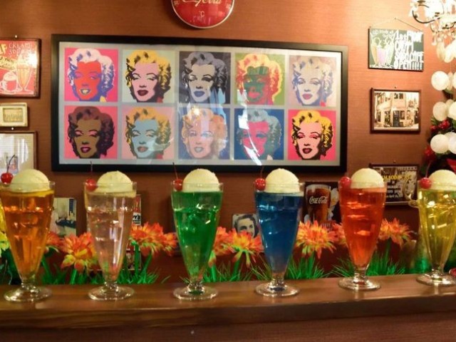photogenic-shinsetsu-a-shop-where-you-can-enjoy-24-types-of-cream-soda-kyoto-1695601793.jpg
