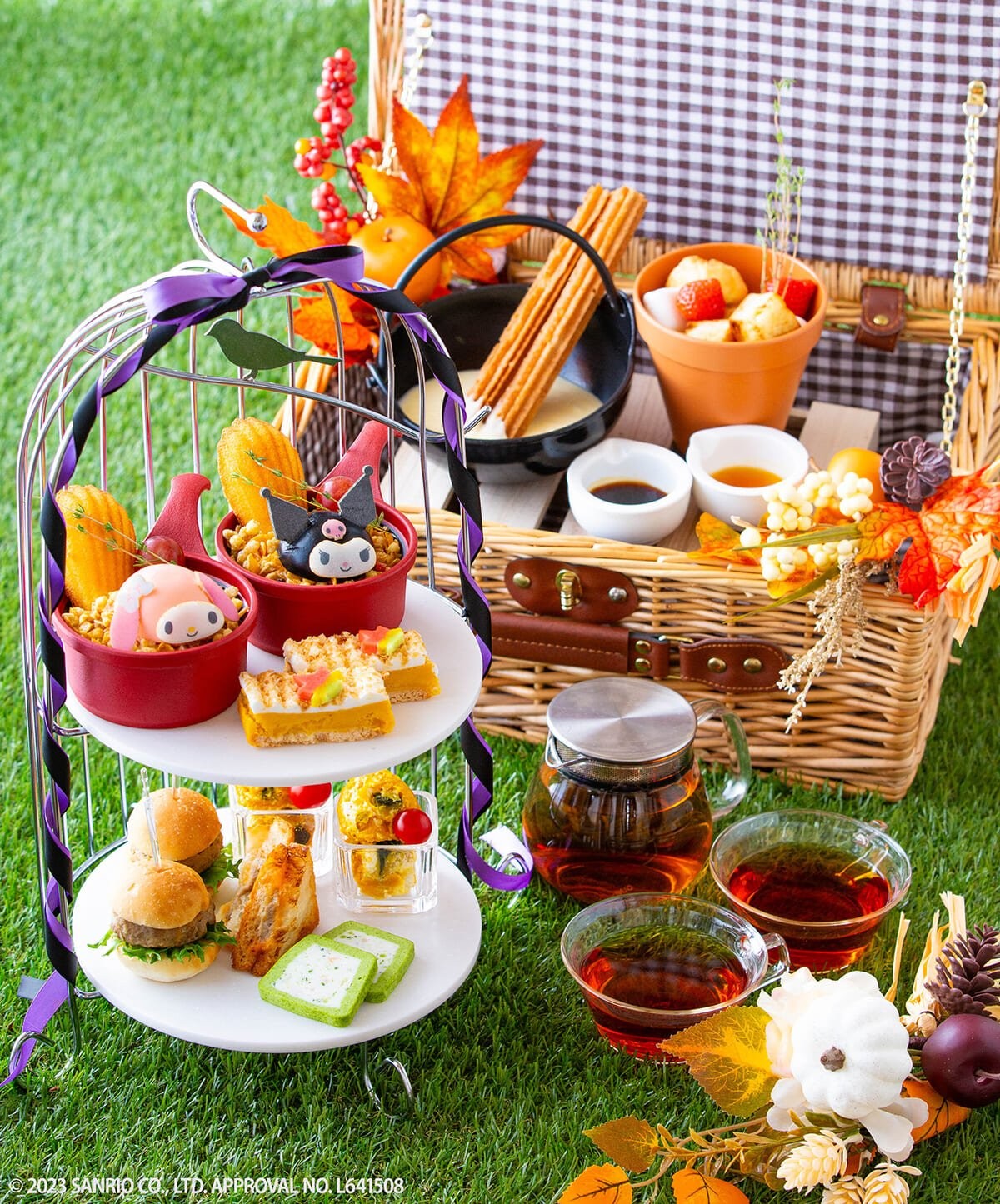october-only-afternoon-tea-inspired-by-halloween-sanrio-characters-garden-cafe-1695863382.jpg