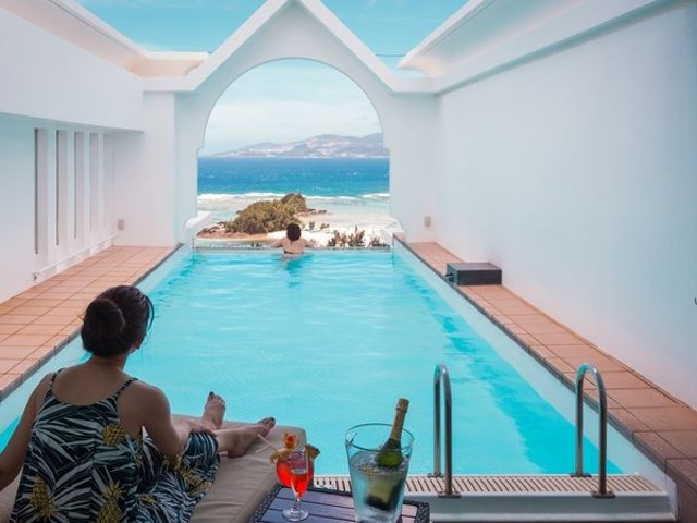 i-want-to-stay-on-the-club-floor-in-okinawa-recommended-hotels-are-here-1698105985.jpg