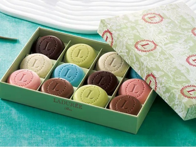 unique-sweets-gifts-that-are-gorgeous-on-the-eyes-kateigaho-souvenirs-2023-1699318330.jpg