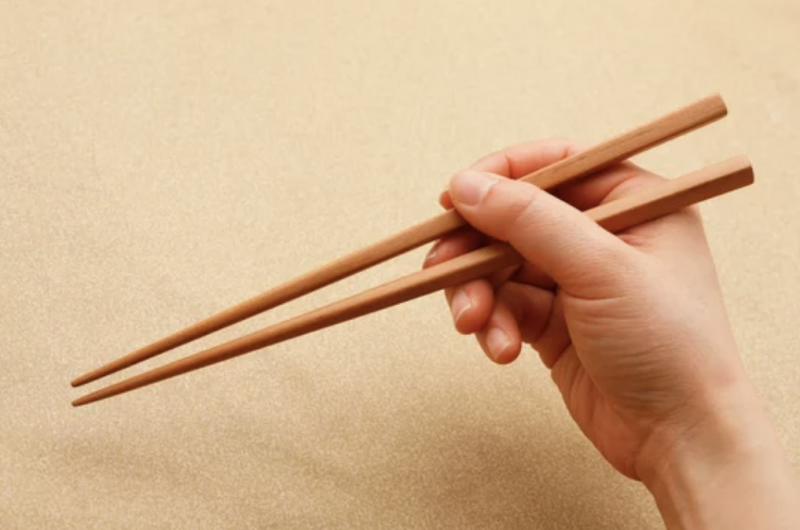 5-unique-thing-about-japanese-restaurants-and-cafes-you-need-to-know-1619573389-1.png