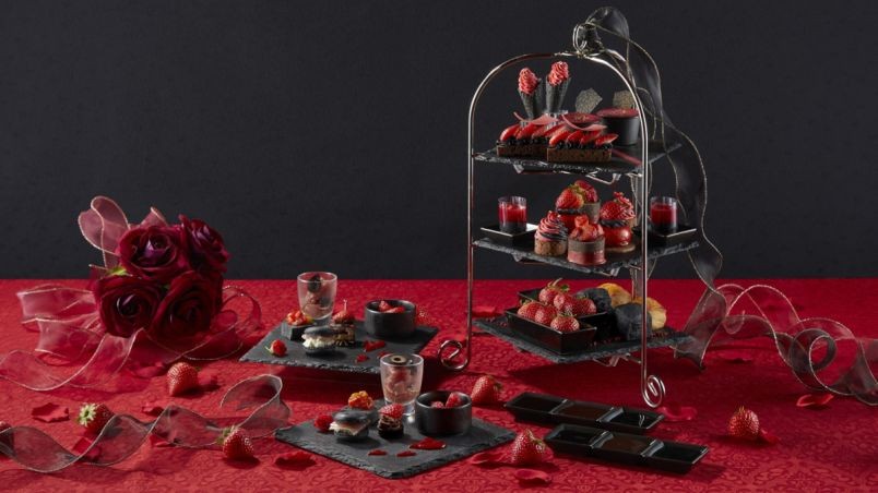 shinjuku-prince-hotel-contrast-between-red-and-black-vivid-color-afternoon-tea-strawberry-afternoon-tea-redblack-1701909966.jpg