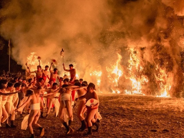 katsube-fire-festival-with-800-years-of-history-first-woman-to-participate-1705286829.jpg