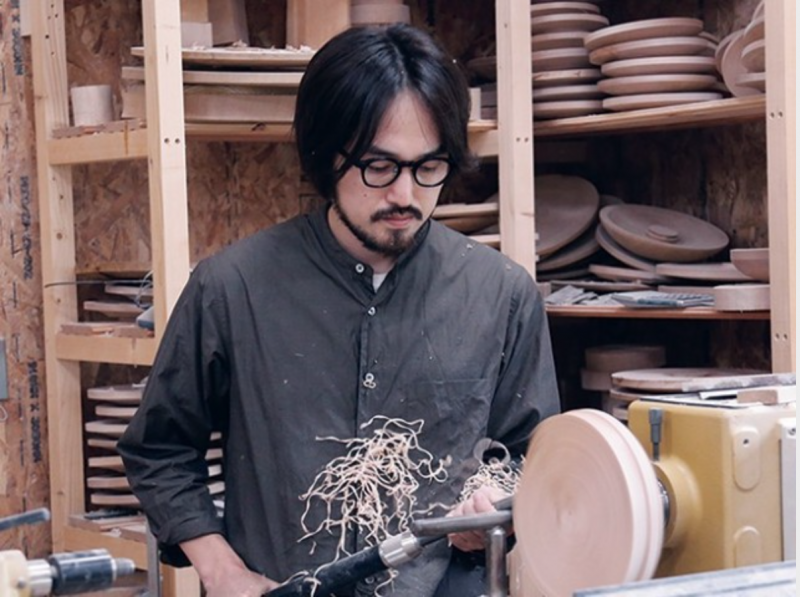 unique-wooden-tableware-1625631132-1.png