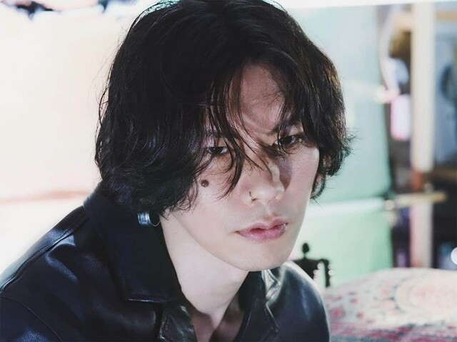 2nd-place-is-kenshi-yonezu-1st-place-popular-ranking-of-male-singer-songwriters-1712105918.jpg