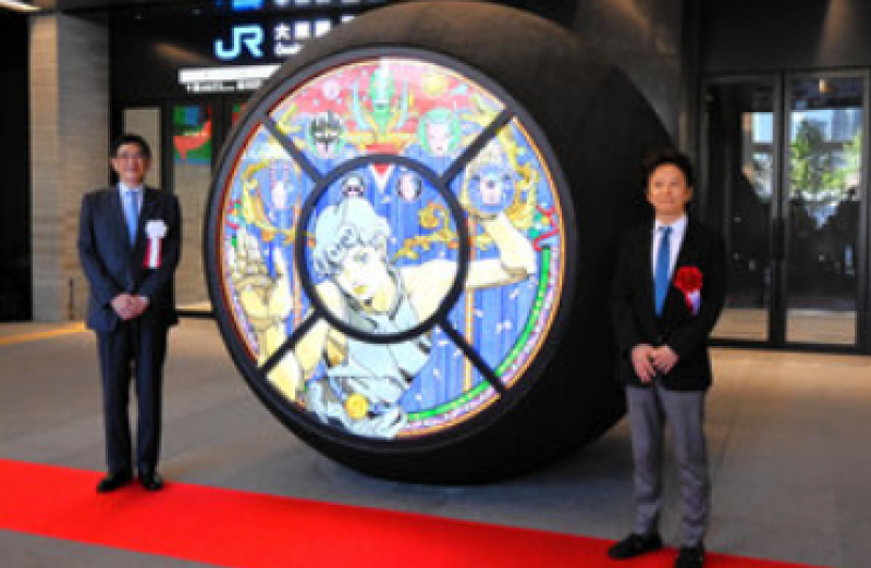 stained-glass-work-the-fountain-boy-by-hirohiko-araki-exhibited-at-jr-osaka-station-1722299823-1.png