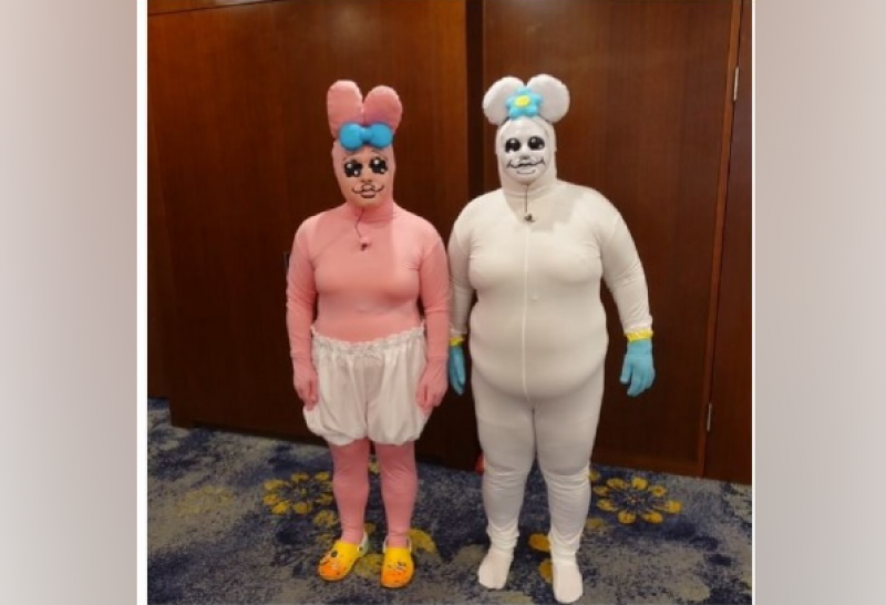 japanese-comedy-duo-okazu-club-makes-a-splash-by-dressing-up-as-popular-characters-1723678886-1.png