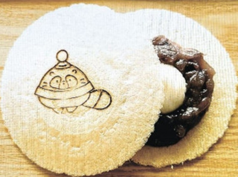 japanese-confectionery-shop-launches-monaka-mochi-with-60-second-shelf-life-1724117184-1.png