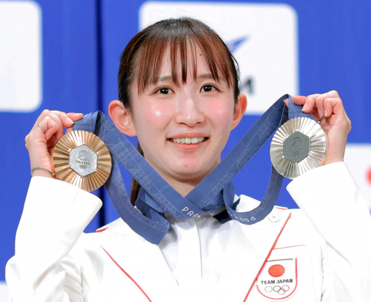 japanese-table-tennis-player-hina-hayata-learns-from-shohei-ohtani-mentality-of-a-champion-using-adversity-as-food-for-growth-1724810266-1.jpg