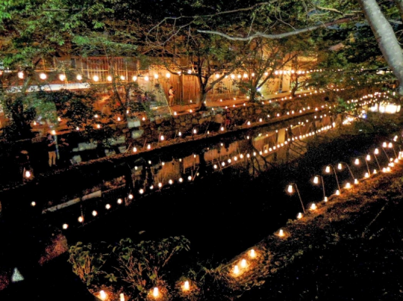 fantastic-hachimanbori-festival-adds-color-to-autumn-in-japan-1727298101-1.png