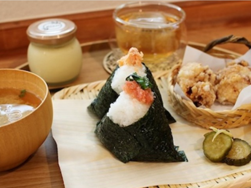 enjoy-handmade-onigiri-rice-balls-and-excellent-pudding-at-onigiri-cafe-lien-a-new-spot-in-japan-1727728038-1.png