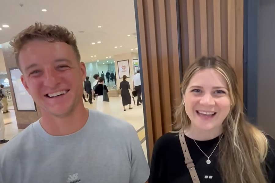 british-people-repeat-oishii-as-they-experience-teppanyaki-for-the-first-time-in-japan-what-kind-of-high-class-ingredients-are-they-obsessed-with-1729121531.jpg