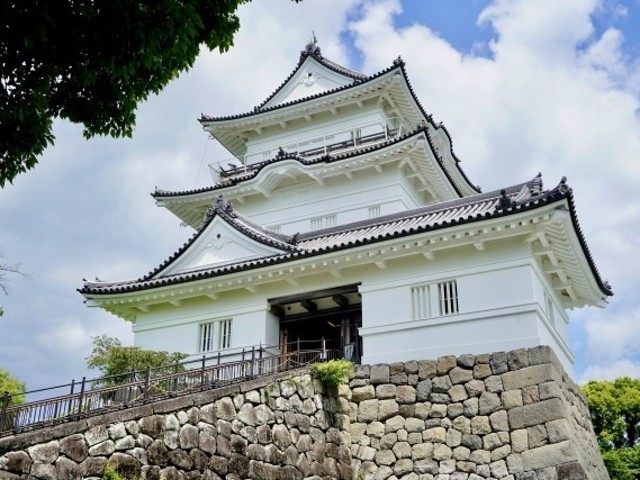 the-hidden-architectural-technology-behind-japans-uncropping-stone-walls-that-is-proud-of-in-the-world-castles-during-the-warring-states-period-were-supported-by-professionals-1738807038.jpg