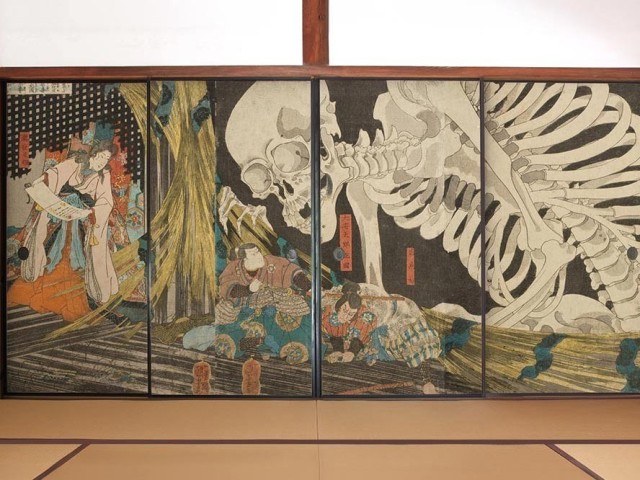introducing-a-fusuma-only-remake-sheet-with-bold-designs-of-utagawa-kuniyoshi-and-katsushika-hokusais-ukiyo-e-and-folding-screen-paintings-1742260576.jpg