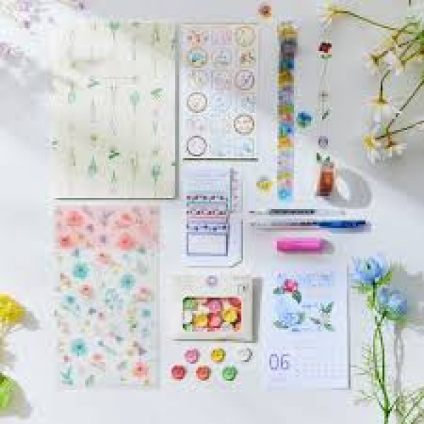 mays-theme-is-language-of-flowers-new-japanese-stationery-box-zenpop-launches-for-global-fans-1745547585-1.jpg