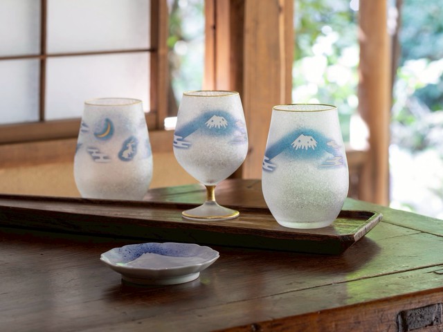 the-premium-nippon-taste-fujitsuki-rabbit-glass-inspired-by-the-ceramic-painting-technique-buki-ink-1747019091.jpg