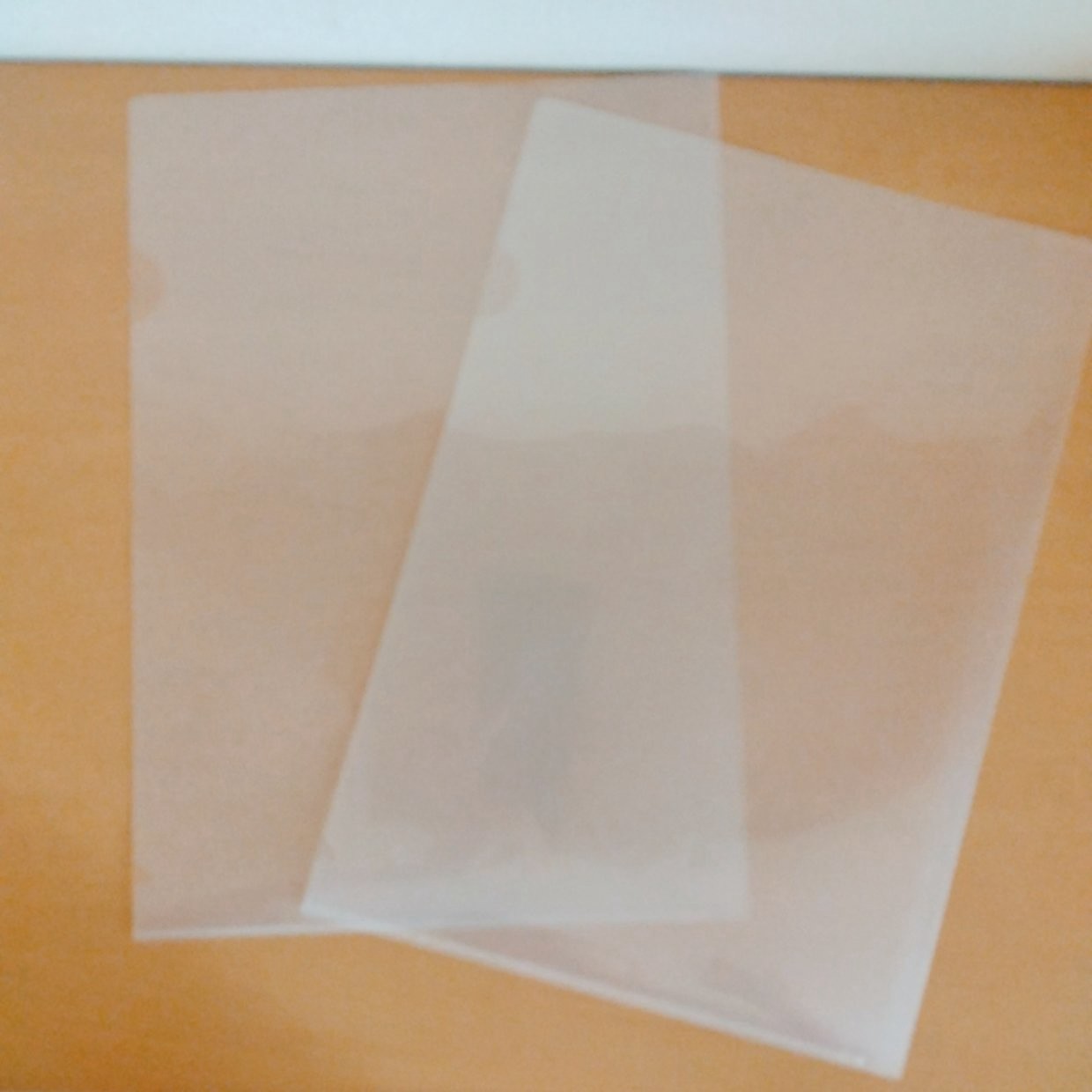 a-stylish-use-of-clear-files-other-than-carrying-documents-make-your-home-look-gorgeous-1752191274.jpg