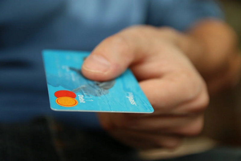 credit-card-issuance-1620281686-1.jpg