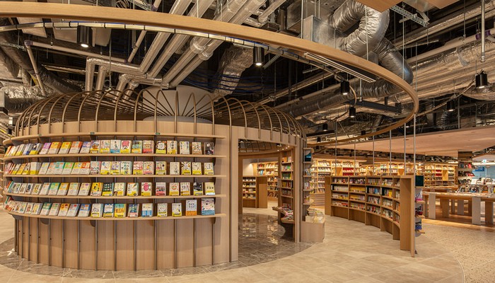 book-theme-park-is-born-1000-tsubo-100000-books-bunkitsu-tokyo-opens-on-september-12th-genuine-z-pick-1758153364.jpg
